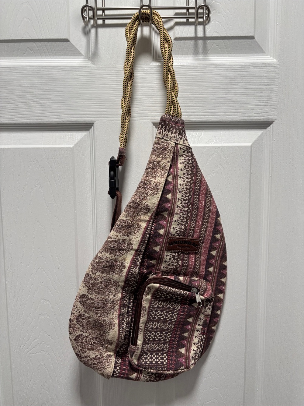 UNIONBAY Woven Sling Bag in Burgundy and Cream